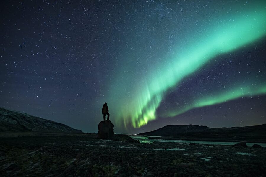 Reykjavik: Northern Lights with Icelandic Treats - Practical ways to improve your chances