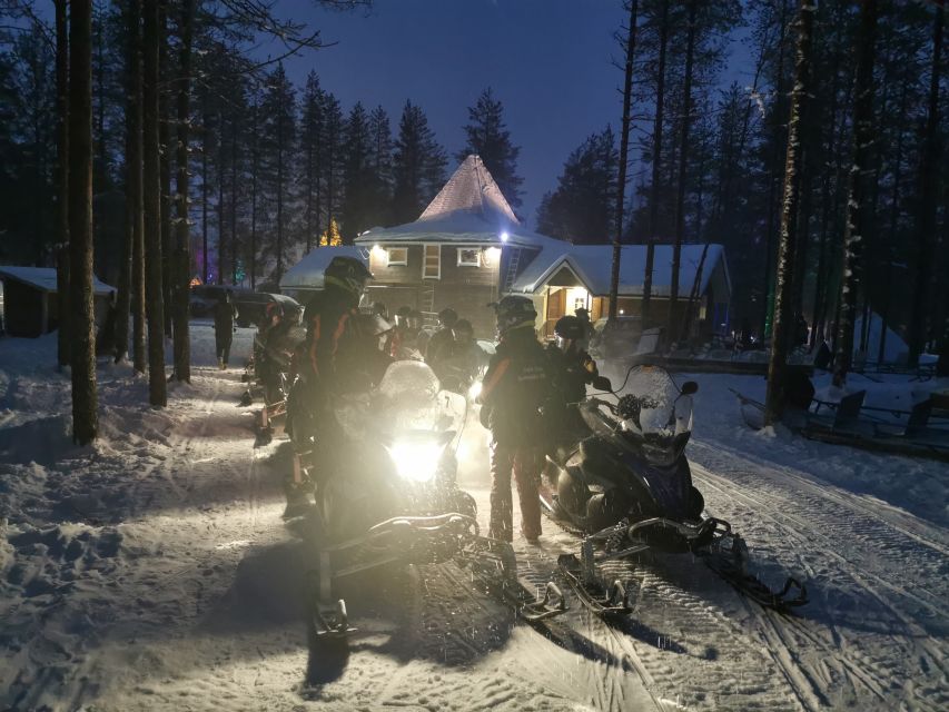 Rovaniemi: Aurora Borealis Snowmobile Safari with Campfire - Who will enjoy this Arctic safari