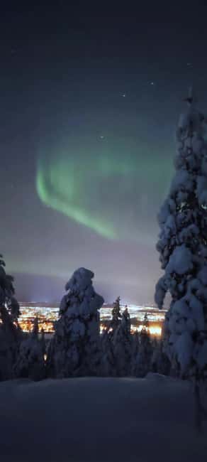 Rovaniemi: Aurora Hunt Snowshoeing Adventure with Guide - Why Ounasvaara works for a short aurora outing