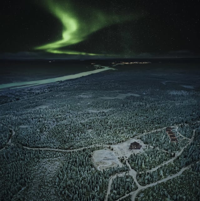 Rovaniemi: Aurora Hunting Tour in the Forest with Hot Drinks - Getting ready in Rovaniemi