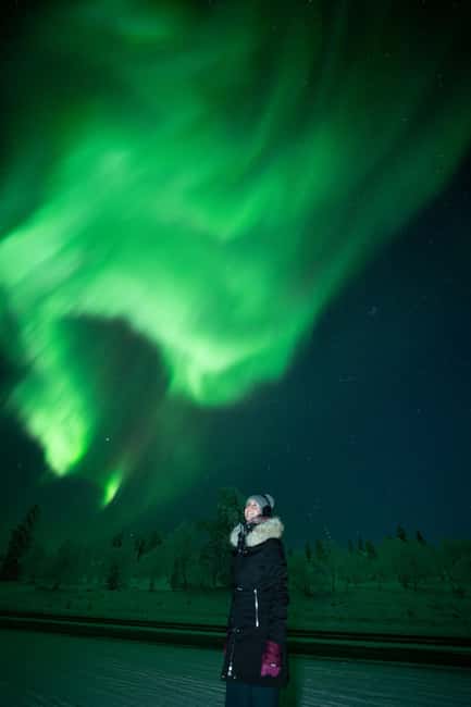 Rovaniemi: Coffee under Northern Lights & Professional Photo - What You Learn About Bz and Solar Wind