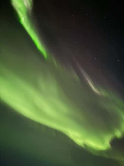 Rovaniemi: Family-Friendly Northern Lights Tour - Stories, local legends, and a warm pause