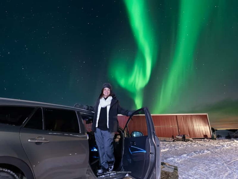 Rovaniemi: Genuine Aurora Hunting with Unlimited Pro Photos - Why the small group matters