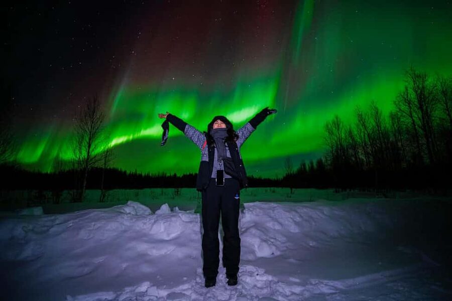 Rovaniemi: Guaranteed Aurora Hunt with Local Guides & Photos - Why this Aurora chase is different