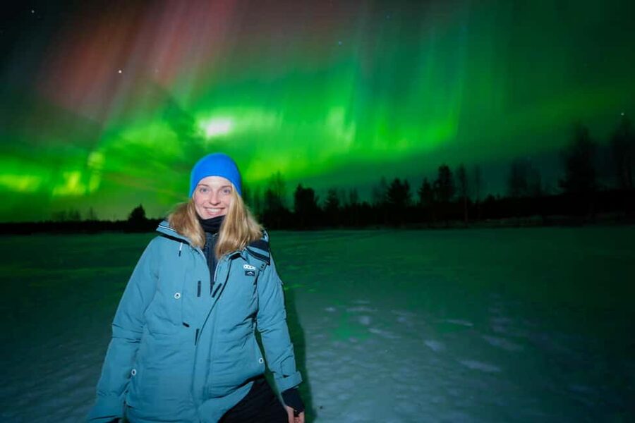 Rovaniemi: Guaranteed Aurora Hunt with Local Guides & Photos - Frozen lakes, forest roads, and the main viewing stop