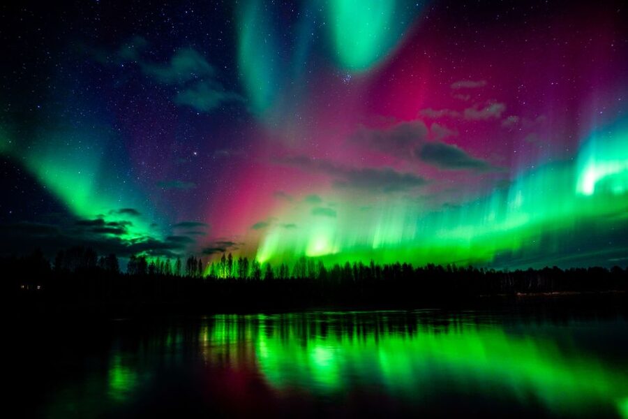 Rovaniemi: Guaranteed Northern Lights Hunting Adventure - Starting in Rovaniemi with warm gear