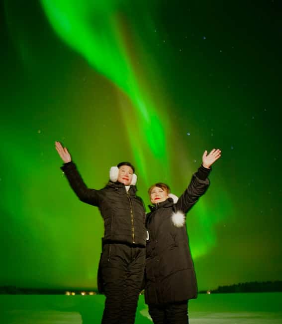 Rovaniemi: Guaranteed Northern Lights & Photography Tour - Meeting the guides: Miro, Emma, Walter, and Mica