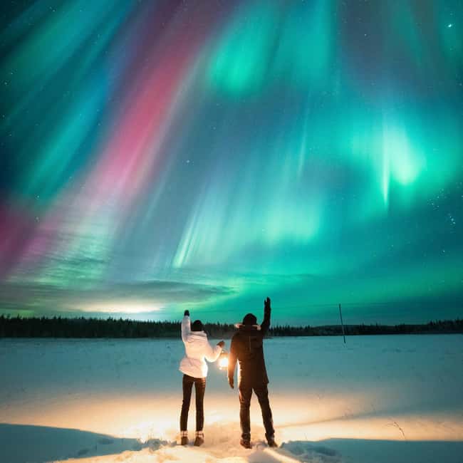 Rovaniemi: Guaranteed Northern Lights Tour - Unlimited Time - What happens at the secret stop and quiet viewing places