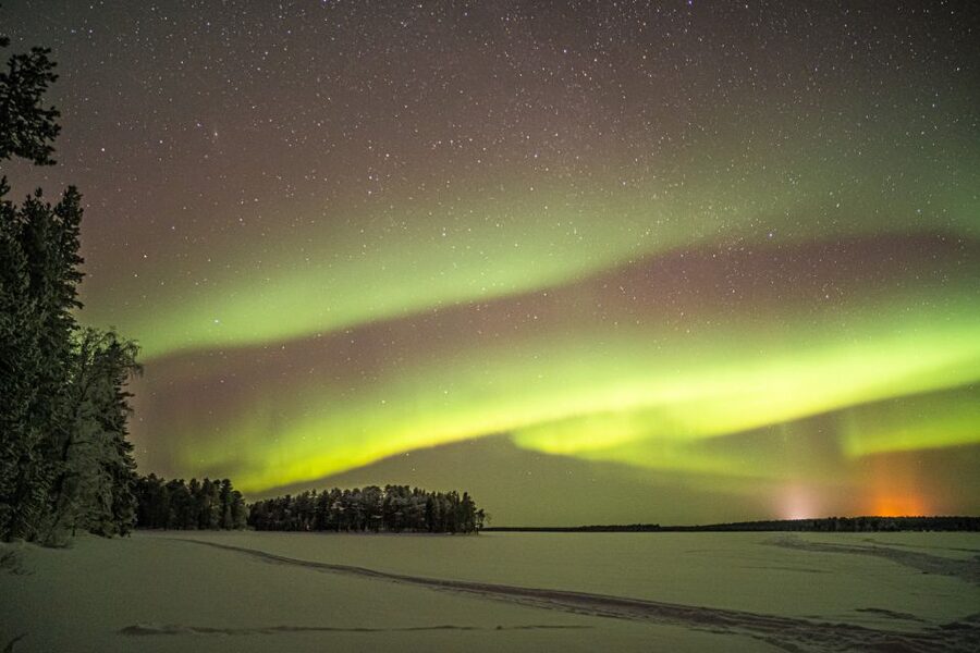 Rovaniemi: Guaranteed Ultimate Aurora Hunt with Photographer - Who should book this aurora hunt