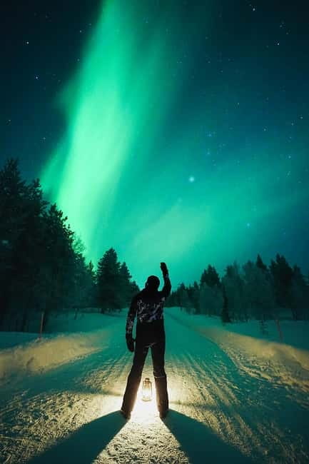 Rovaniemi: Northern Lights Group Tour with Guaranteed View - Practical tips for getting better value