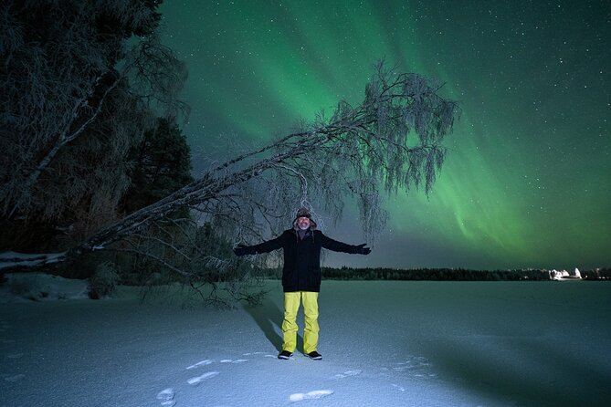 Rovaniemi Northern Lights Hunt With A Professional Photographer - Price, group size, and who gets good value