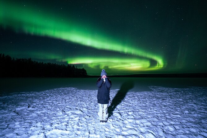 Rovaniemi Northern Lights Hunt With A Professional Photographer - Driving through Lapland in search of open sky