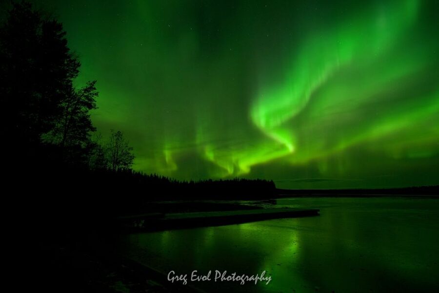 Rovaniemi: Northern Lights Hunting in Lappish old cottage - The old cottage is more than a waiting room