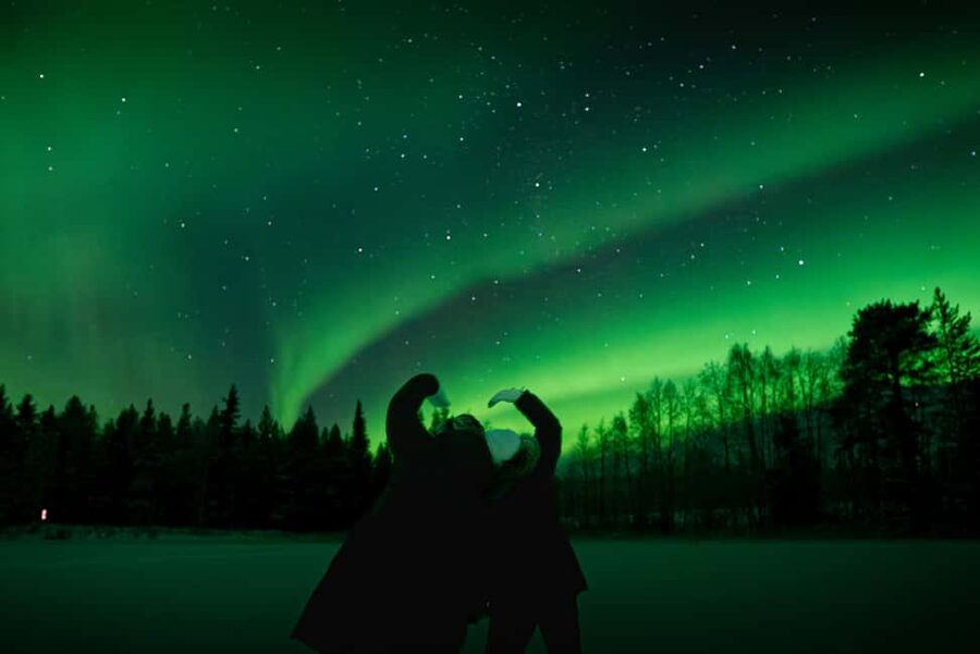 Rovaniemi: Northern Lights Photography Tour & BBQ - From central Rovaniemi to a darker Arctic sky
