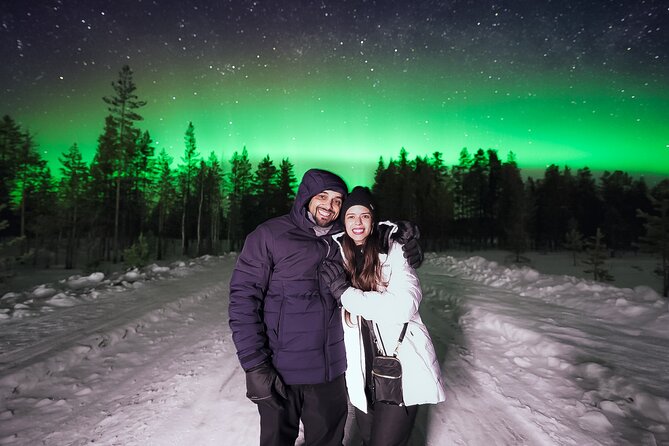 Rovaniemi: Northern Lights Pro Guaranteed - Unlimited (PRIVATE) - Who will get the most from this outing