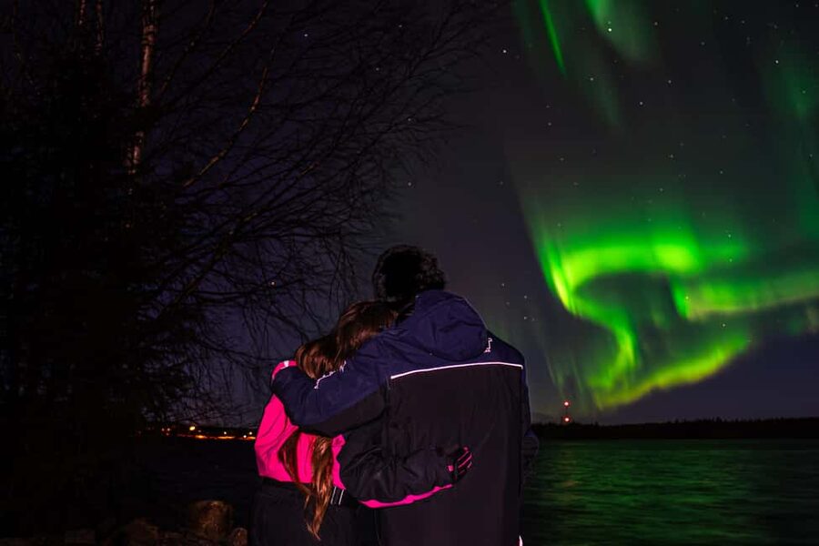 Rovaniemi: Northern Lights Tour – Guaranteed with Photos - The first search: weather, clouds, and patience