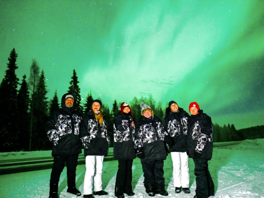 Rovaniemi: Northern Lights Tour with Guaranteed Sightings - The first stop: waiting for the sky to open