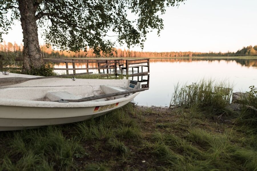Rovaniemi: Sauna & Ice Swimming Tour with Dinner and Aurora - Pickup, transport, and the four-hour schedule