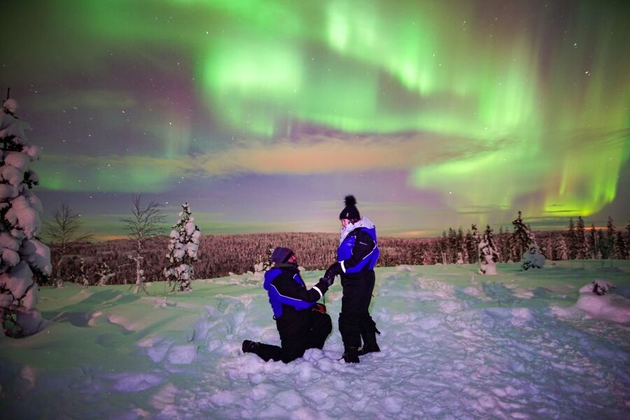 Rovaniemi: Small-Group Northern Lights Wilderness Tour - Who will enjoy this tour most