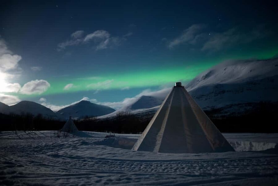 Sami Culture, Northern Lights & Reindeer Visit at Camp Tamok - Meeting the reindeer and hearing Sami stories