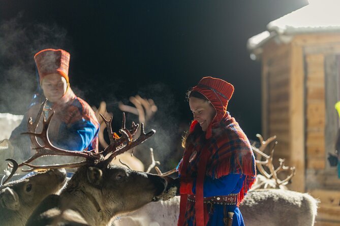 Sami Reindeer Camp Visit and Aurora Wonder Night - Aurora photographs that make the night memorable
