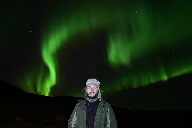 Small-Group Tour: Northern Lights with Photos & Hot Chocolate - What the $126.43 price means