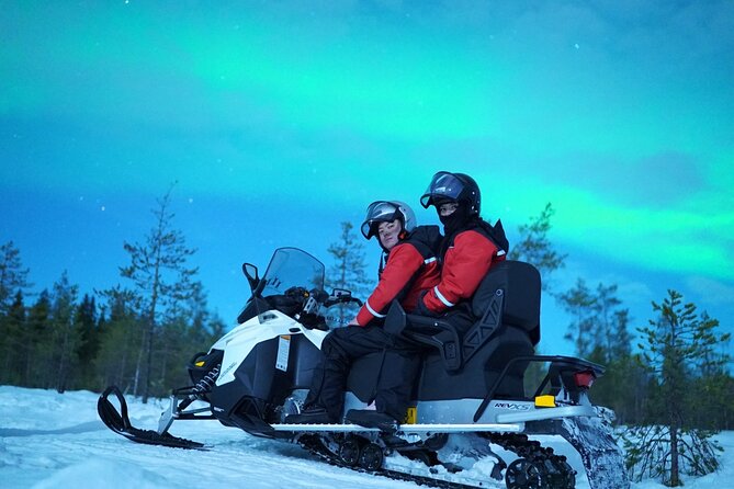Snowmobile Photography Trip to the Aurora - Pickup, timing, and small rules that matter