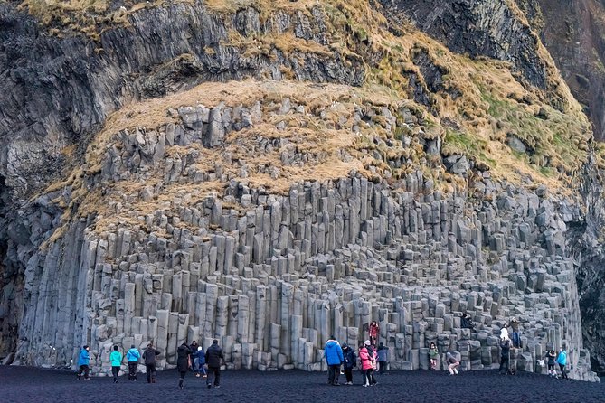 South Coast, Glacier Hike & Northern Lights from Reykjavik - Chasing the Northern Lights by minibus