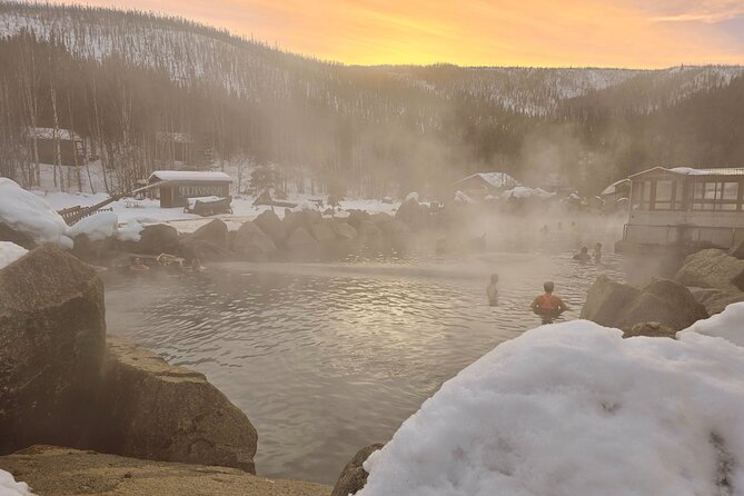 Spectacular Chena Hot Springs Northern Lights Experience - The Northern Lights search after dark