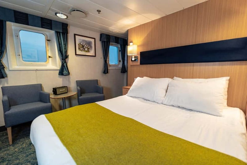 Tromsø: 24hr Northern Lights & Whale Watching Cruise - Who should book this Arctic cruise?