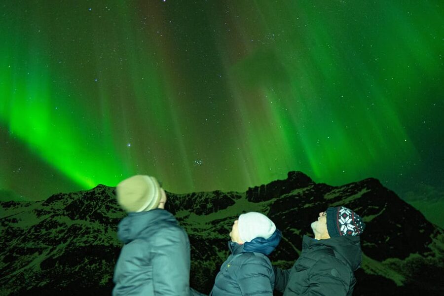 Tromsø Adventurous Northern Lights Small-Group - Chasing clear skies beyond Tromsø