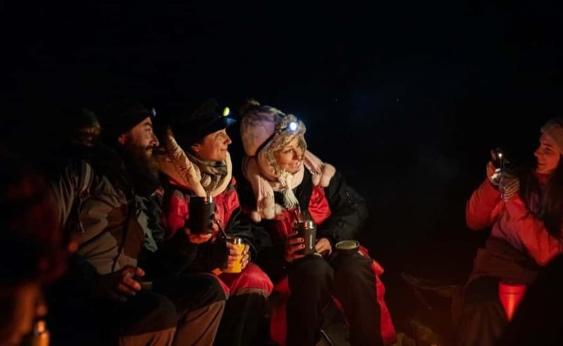 Tromsø: All inclusive Aurora Hunt with photos, food & drinks - Key points at a glance