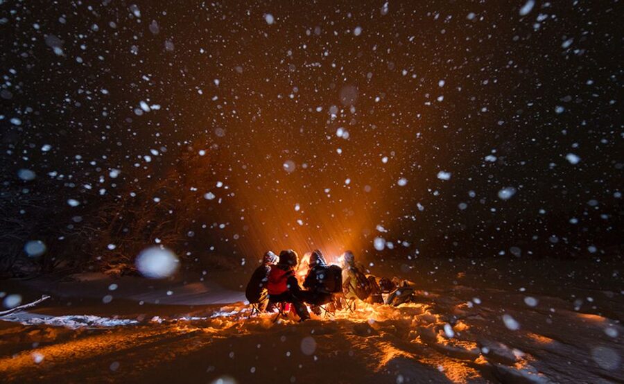 Tromsø: All inclusive Aurora Hunt with photos, food & drinks - Photography help that is worth having