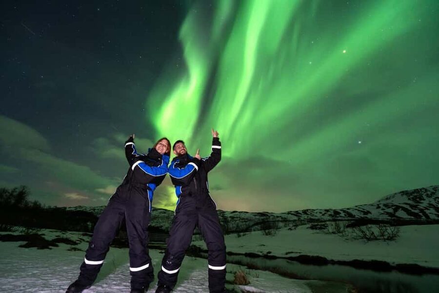 Tromsø: Big Bus Northern Lights Tour with Free Photos - Key points at a glance