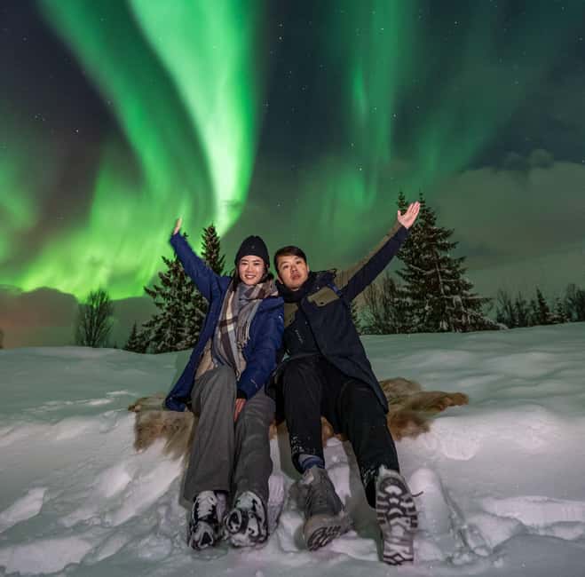Tromsø: Exclusive Northern Lights Chase with Photos - The chase begins at Kaigata 4