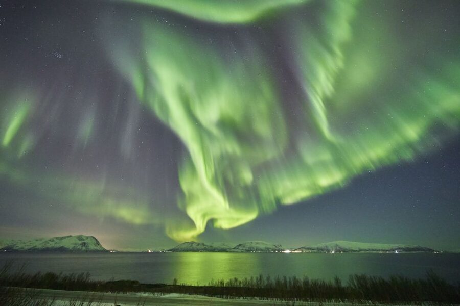 Tromso: Minivan Aurora Excursion with Pictures & Warm Suits - From Tromsø Toward Fjords, Mountains, and Finland