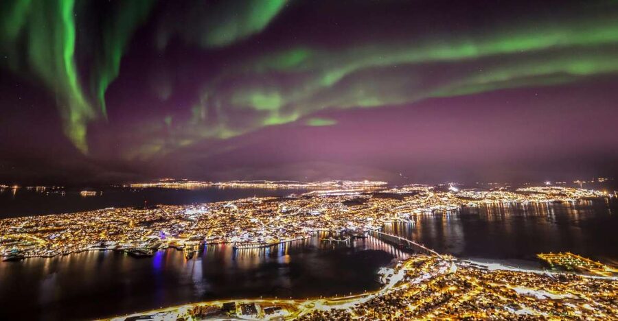 Tromso: Northern Lights Cable Car Excursion - Riding Fjellheisen above the city
