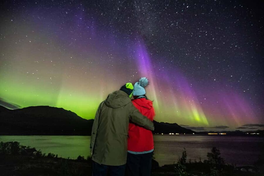 Tromsø: Northern Lights Chase in a Mercedes Benz with Photos - Chasing clear skies instead of sitting at one viewpoint