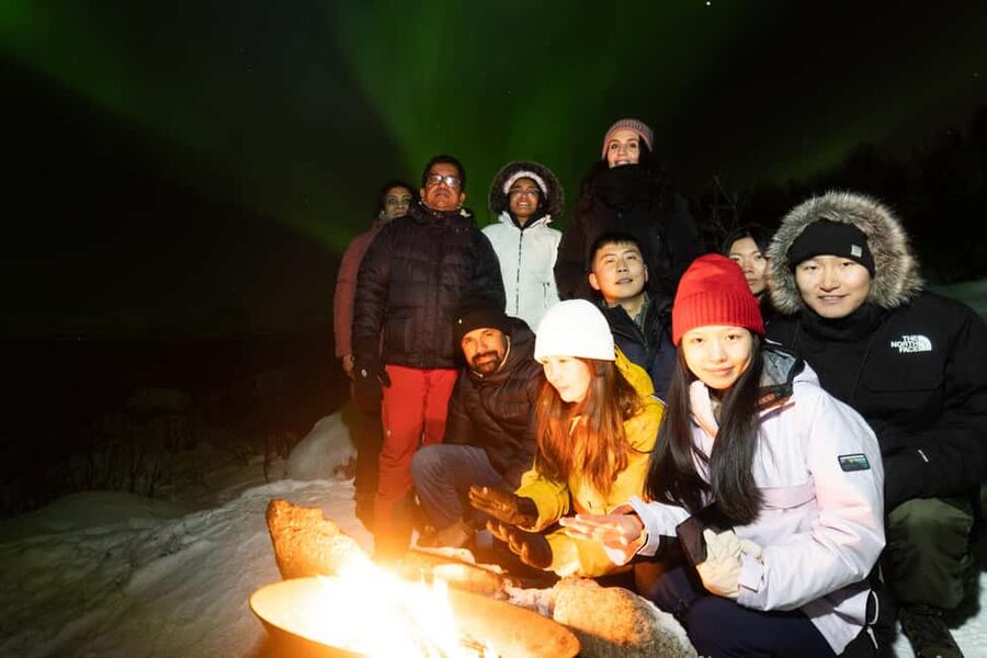Tromsø: Northern Lights Chase, Local Guide, Foods & Pictures - Photos that solve a difficult Arctic problem