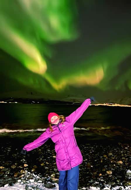 Tromsø: Northern Lights Chase — Small Group Experience - Leaving Tromsø at 20:00