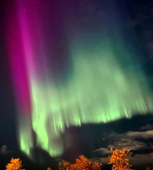 Tromsø: Northern Lights Chase — Small Group Experience - What you do at the viewing stop