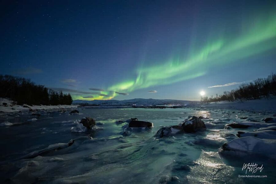 Tromsø: Northern Lights Chase with Expert Guides & Photos - How much value do you get for $87?