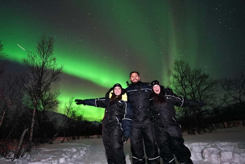 Tromsø: Northern Lights Chase with Local Guide & Free Photos - Why this Tromsø Aurora chase works differently