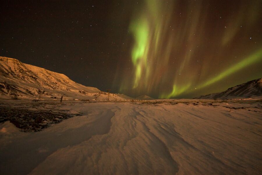 Tromso: Northern Lights Chase with Photo Package Included - What the guides add to the evening