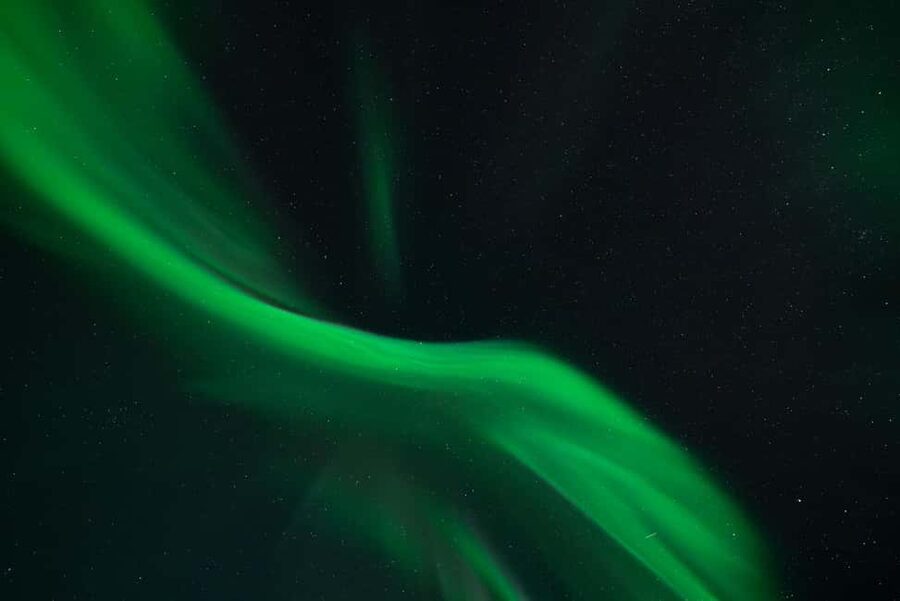 Tromsø: Northern Lights in a Minivan with Free Photos and a Hot Meal - Why This Aurora Chase Works Better Than a Fixed Bus Ride