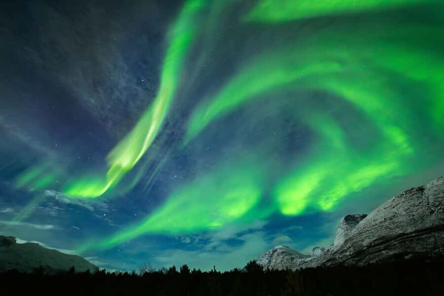 Tromso: Northern Lights Photography Tour - Learning the Aurora before you photograph it