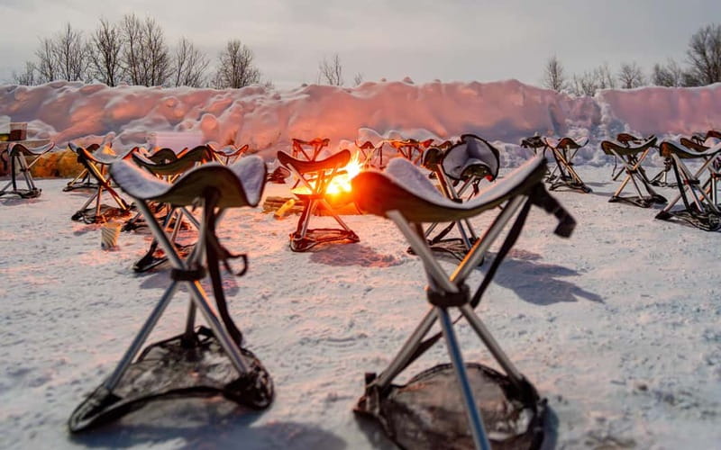 Tromsø: Northern Lights Safari with Expert Guides and Photos - The bus ride into darker country