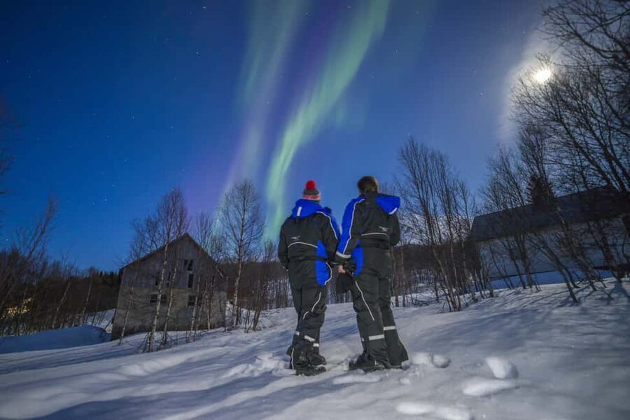 Tromsø: Northern Lights Tour in Glass Minibus with Dinner - Leaving Tromsø for the clearest sky
