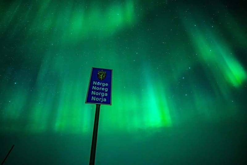 Tromsø: Northern Lights Tour with Hot Drinks and Snacks - Why the chase matters around Tromsø