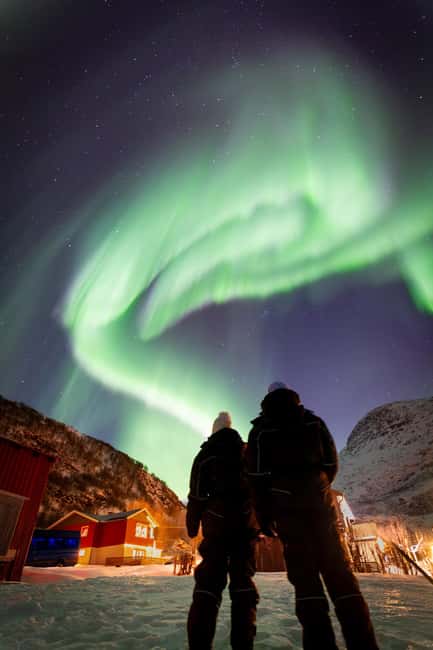 Tromsø: Northern Lights Tour with Sámi & local guides - Stories from Sámi culture and Arctic coastal life